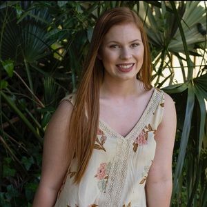 Meet your Posher, Brenna